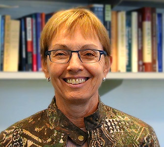 Close Up October 2014: Kristie Ebi