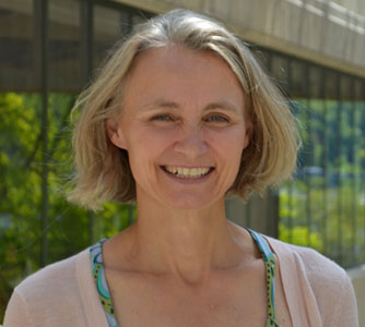 Close Up May 2015: Sara Mackenzie