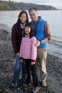 Tao Kwan-Gett and family