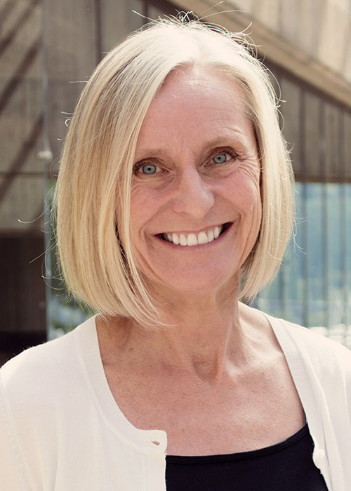 Lisa Manhart photo