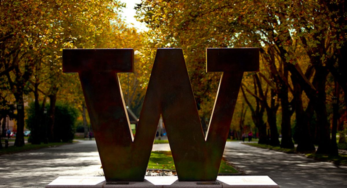 Bronze W at UW entrance