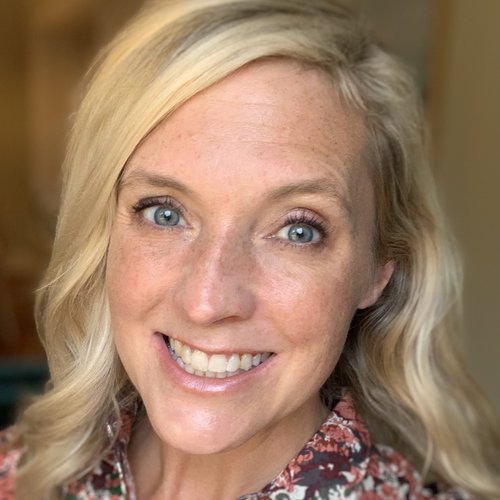 Dr. Katarina Mucha