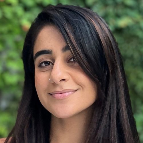 Amber Khan headshot