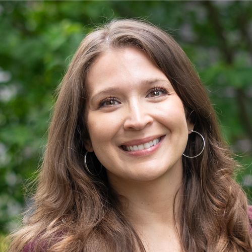 Dennise Drury headshot